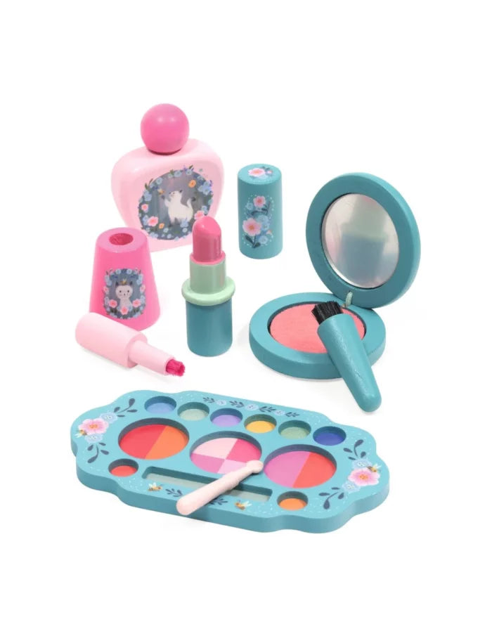 Kendra's make-up doosje