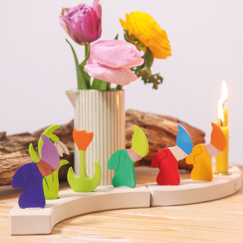 Steekfiguur kabouter rood