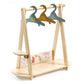 Poppenkledingrek met 3 hangers
