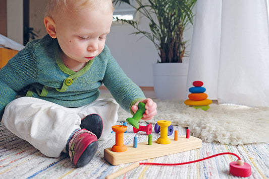 Rijgspel met kleine spoelen